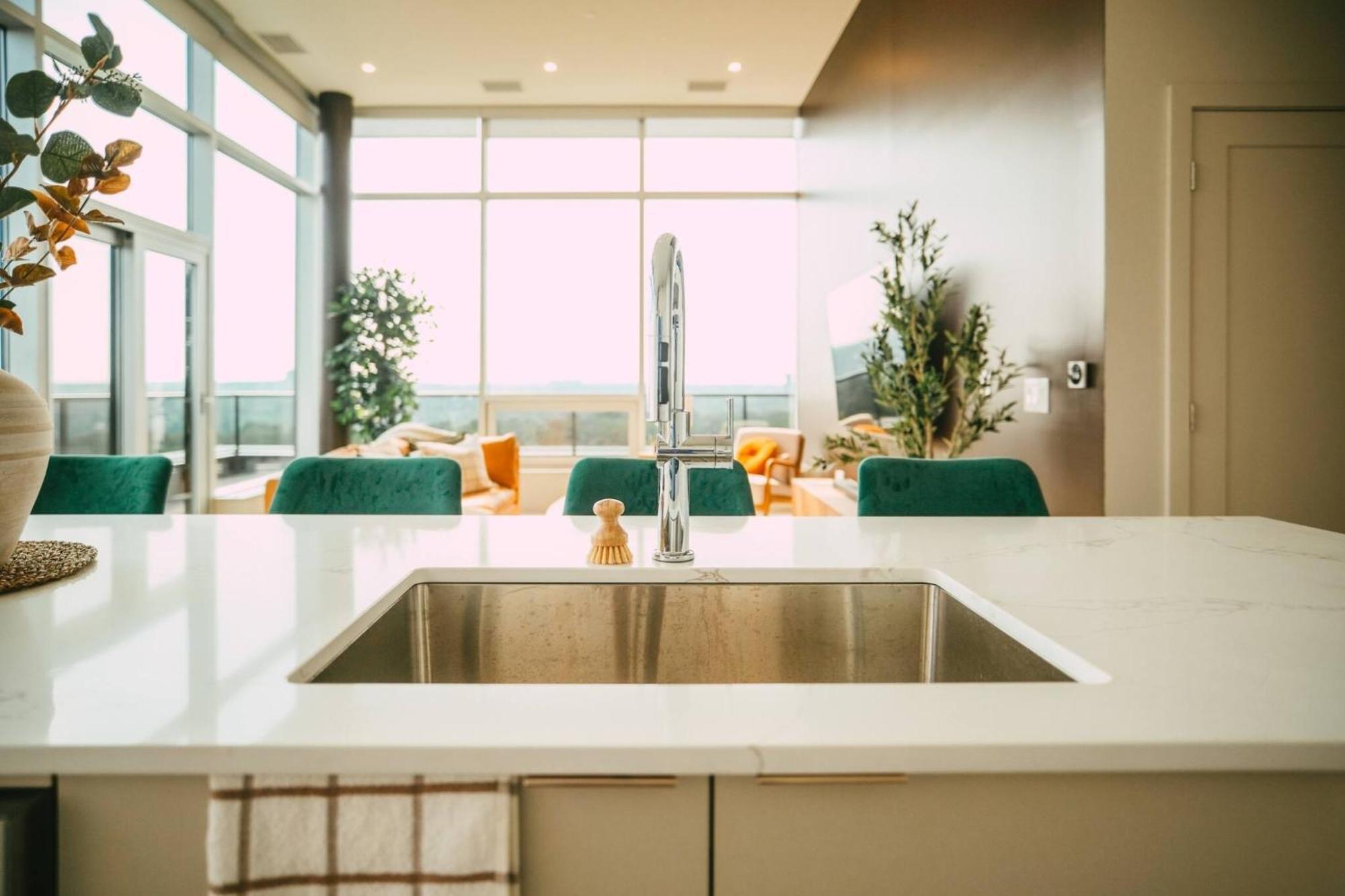 New - Luxury 2Br Penthouse Apt In Central Halifax Dış mekan fotoğraf